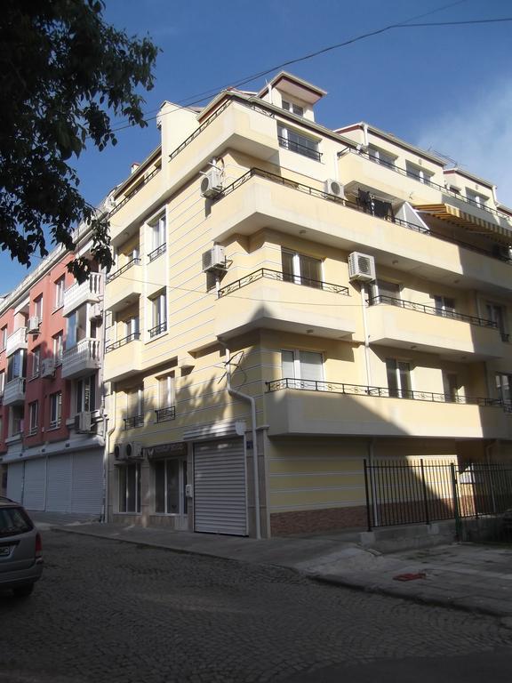 Apartment Sredna Gora Burgas Esterno foto
